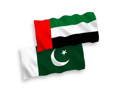 Birleşik Arap Emirlikleri ve Pakistan 'ın ulusal taşıyıcı kumaş bayrakları beyaz arka planda izole edildi. 1 'e 2 oranında.