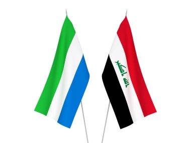 Beyaz arka planda, Sierra Leone ve Irak 'ın ulusal kumaş bayrakları izole edildi. 3d resimleme.
