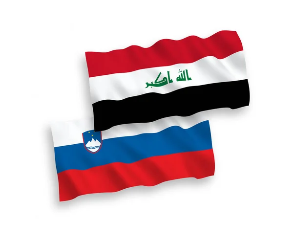 Banderas Nacionales Ondas Vectoriales Eslovenia Irak Aisladas Sobre Fondo Blanco — Archivo Imágenes Vectoriales