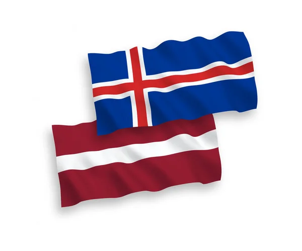 Флаги Латвии и Исландии на белом фоне — стоковый вектор