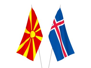 Kuzey Makedonya ve İzlanda 'nın ulusal kumaş bayrakları beyaz arka planda izole edildi. 3d resimleme.