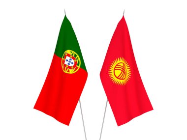 Kırgızistan ve Portekiz 'in ulusal kumaş bayrakları beyaz arka planda izole edildi. 3D tasvir. Tarihi bayrak