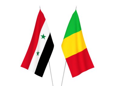 Beyaz arka planda Mali ve Suriye 'nin ulusal kumaş bayrakları izole edildi. 3d resimleme.