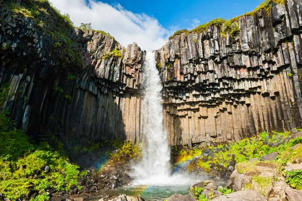 Vodopád Svartifoss na Islandu — Stock fotografie