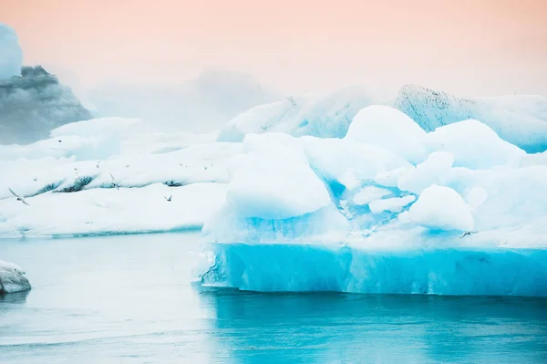 Jokulsarlon jeges lagoon, South Iceland — Stock Fotó