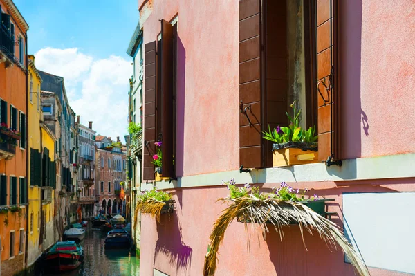 Doğal kanal Venedik, İtalya.