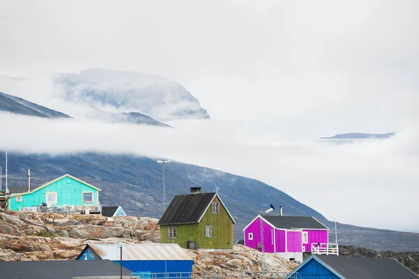 Casas coloridas na Groenlândia — Fotografia de Stock