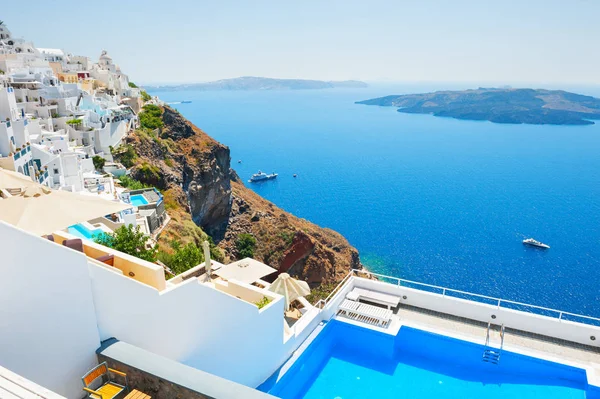 Yunanistan 'ın Santorini adasında beyaz mimari. — Stok fotoğraf