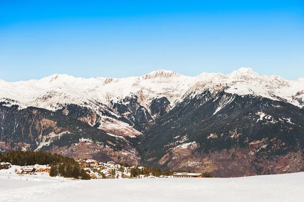 Skidorten Courchevel i franska Alperna. — Stockfoto