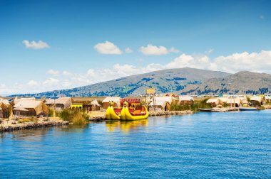 Titicaca gölü: Puno, Peru Uros yüzen ada