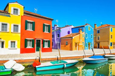 Doğal kanal Burano Adası, Venedik, İtalya