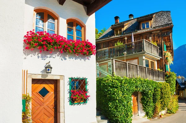 Деревня Халлстатт в Австрийских Альпах . — стоковое фото