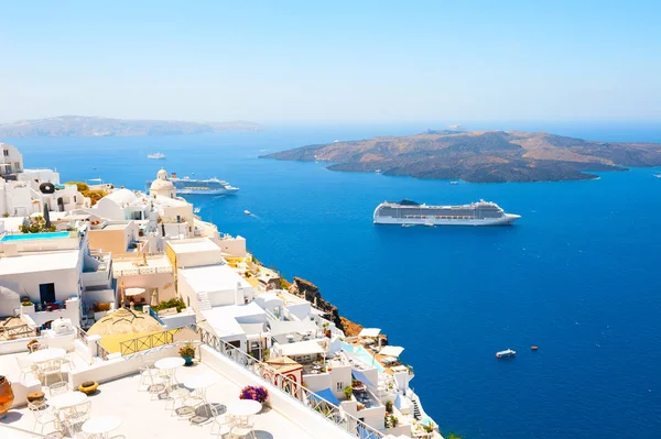 Vista panorámica de la isla de Santorini, Grecia . — Foto de Stock