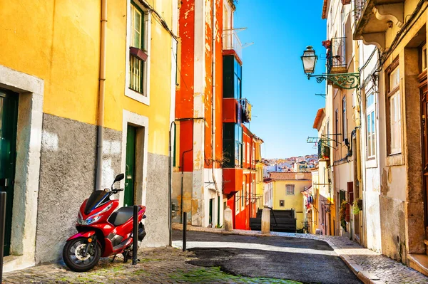 Farbenfrohe Architektur Lissabon Portugal Blick Auf Die Hügel Der Altstadt — Stockfoto