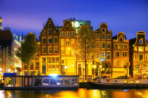 Výhled na město s výhledem na řeku Amstel Amsterdam — Stock fotografie