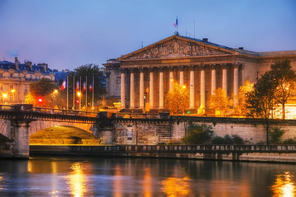 Shromážděním (národní shromáždění) v Paříži — Stock fotografie