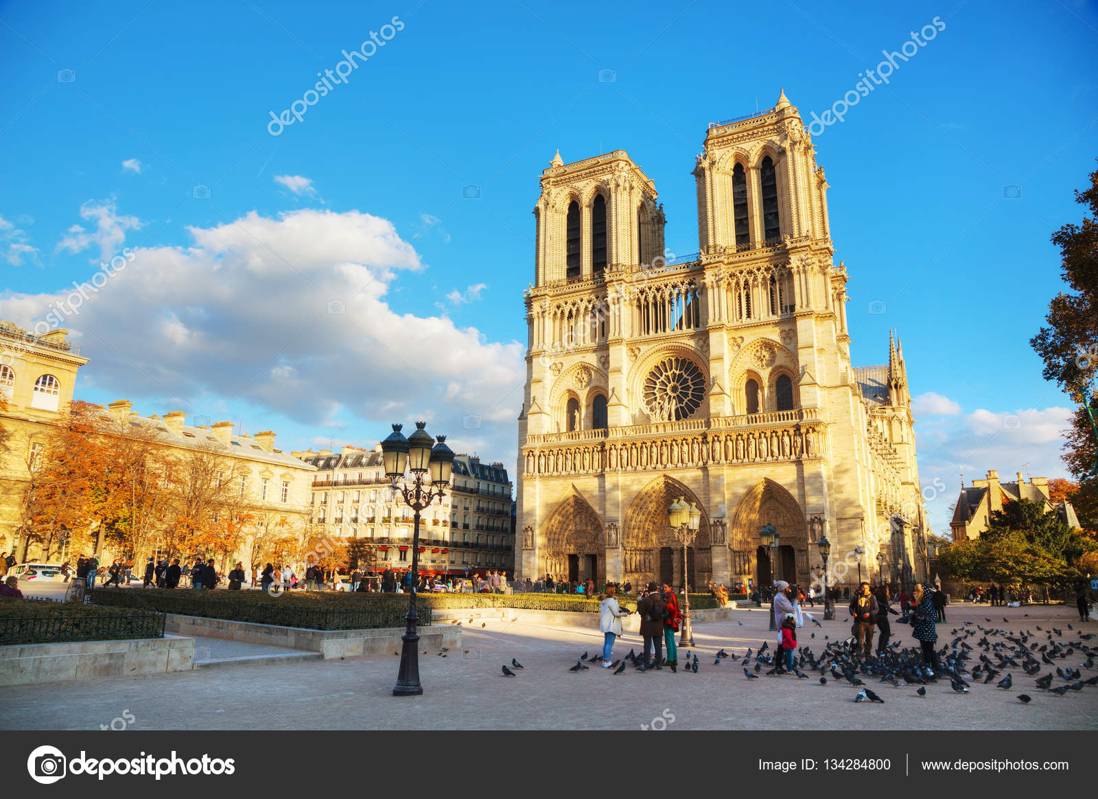Notre Dame de Paris cathedral Stock Editorial Photo © AndreyKr 134284800