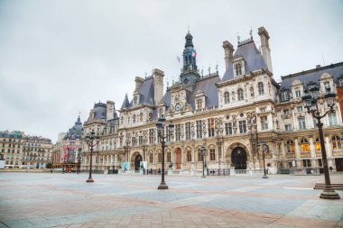 Belediye Binası (Hotel de Ville) Paris'te bina