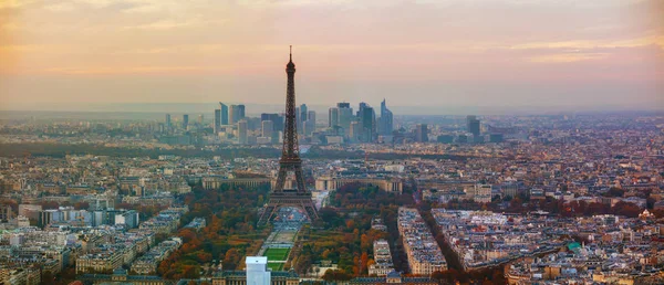 Eiffel tower in Paris — Stock Photo, Image