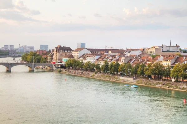 Aerial översikt över Basel stadsbilden — Stockfoto