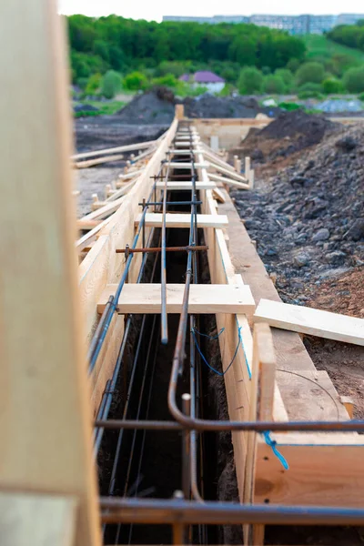 Reinforcement of corners for creating strip foundation for new house basis. — Stock Image Reinforcement Corners Creating Strip Foundation New House Basis Stock Image