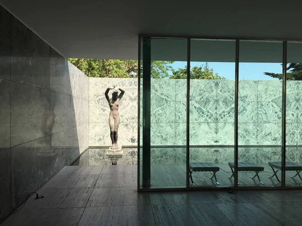 Pabellon Mies Van der Rohe