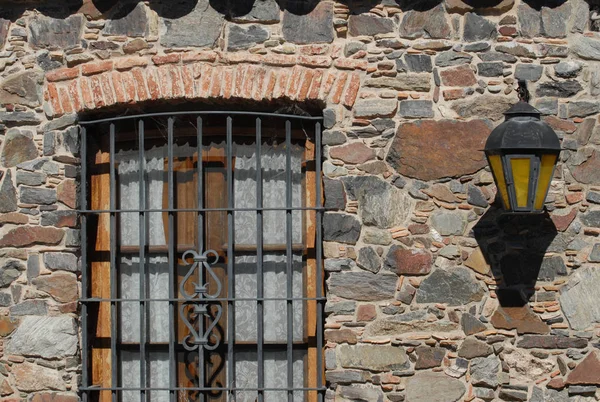 Koloni pencere ve fener