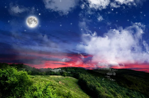 Mooie idyllische achtergrond van de nacht — Stockfoto