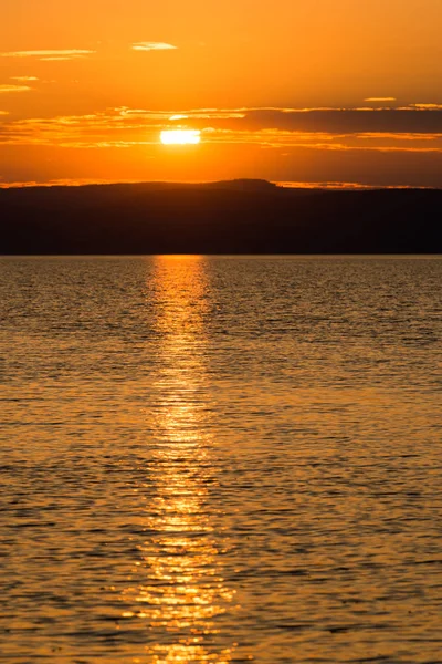 Zachód Słońca Niebo nad jeziorem Balaton — Zdjęcie stockowe