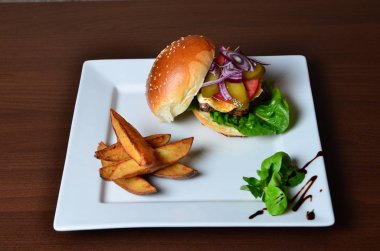 İştah açıcı taze hamburger