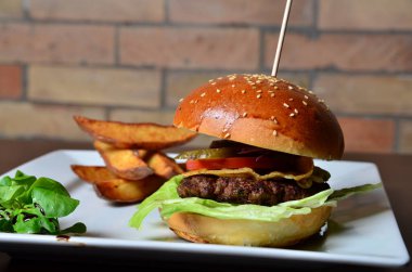 İştah açıcı taze hamburger