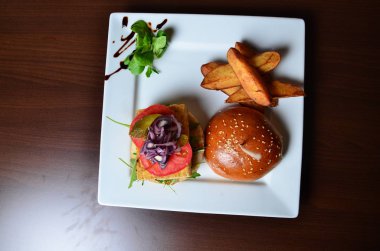 İştah açıcı taze hamburger