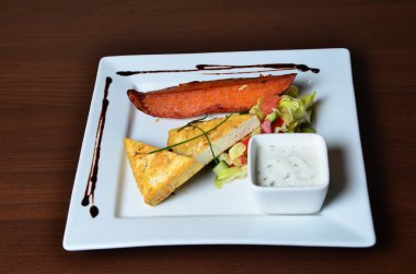 yam pişmiş tatlı patates ve güveç