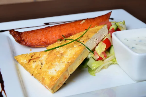 yam pişmiş tatlı patates ve güveç