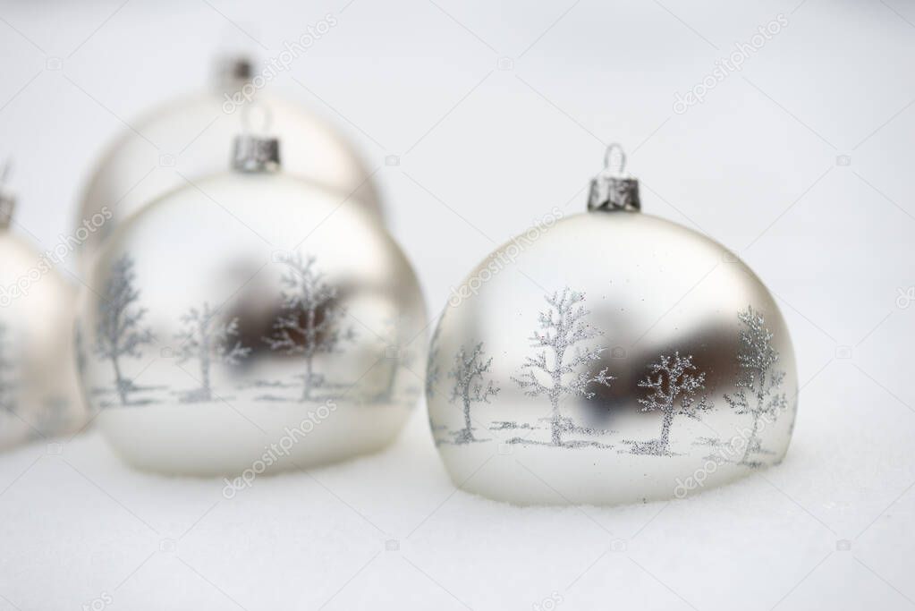 very nice white christmas spher