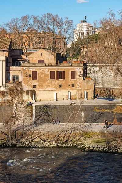 Widok Rzym Włochy Rzeka Tyber Mostami Rzymie Piękna Panorama Miasta — Zdjęcie stockowe