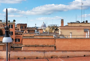 Roma şehri panoramik manzarası. Roma 'nın güzel manzarası, Roma Çatısı manzarası, İtalya