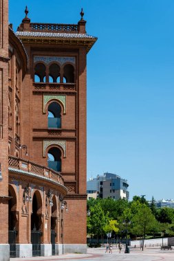  Toros de Las Ventas Meydanı. Madrid, Las Ventas 'ta, Plaza de Torros' ta. İspanya 'nın en büyük boks ringidir..