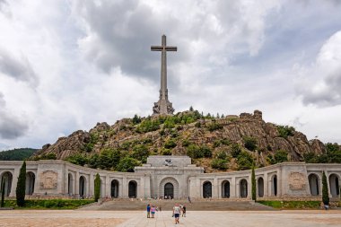 Madrid, İspanya - 21 Temmuz 2018: Valle de Los Caidos (Düşenler Vadisi), Madrid, İspanya