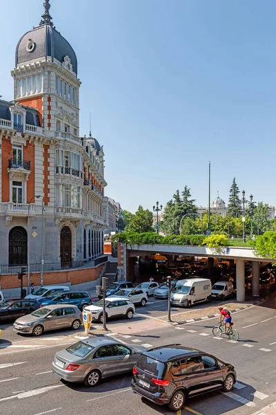 Madrid Spanya Temmuz 2018 Madrid Sokaklarında Trafik Madrid Şehir Merkezi — Stok fotoğraf