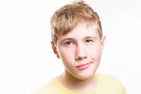 Känslomässigt Porträtt Årig Pojke Känslomässigt Tankeporträtt — Stockfoto