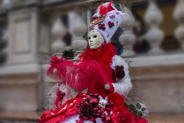 Romantische masker voor het carnaval van Venetië — Stockfoto