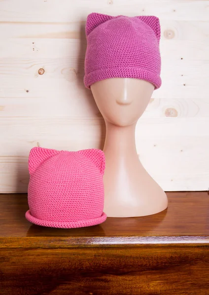 Rosa katt hattar — Stockfoto