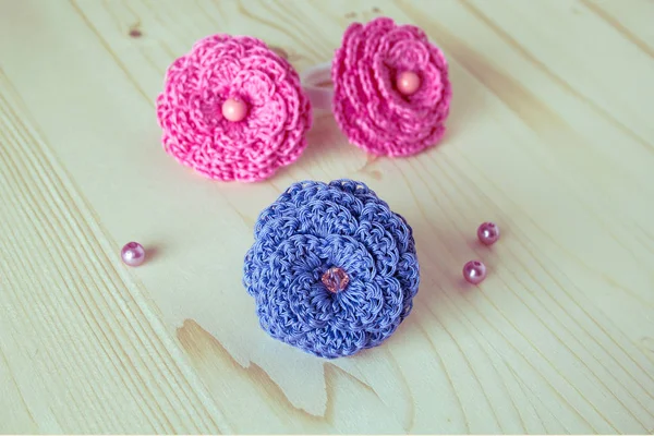 Crochet accessories flowers — Stock Photo, Image