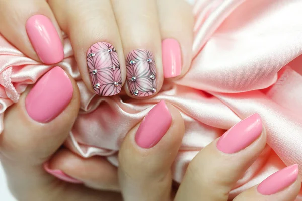 Manicure paznokci sztuki. — Zdjęcie stockowe