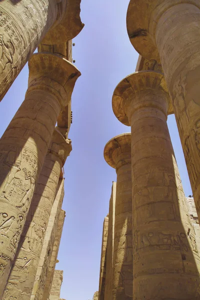 Ancient ruins of Karnak temple in Luxor. Egypt — Stock Photo, Image