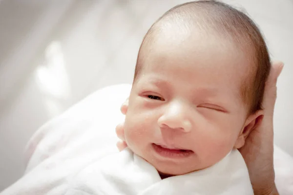 Retrato Bebê Asiático Bonito Conceito Criar Recém Nascido Foco Seletivo — Fotografia de Stock