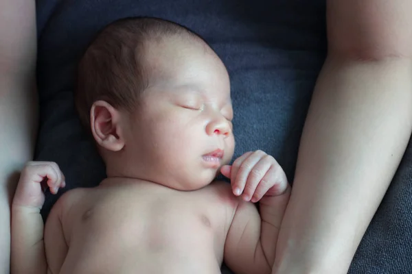 Retrato Bebê Asiático Bonito Conceito Criar Recém Nascido — Fotografia de Stock