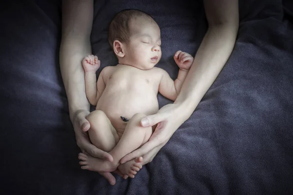 Retrato Bebê Asiático Bonito Conceito Criar Recém Nascido — Fotografia de Stock