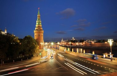 Moskova Nehri ve Kremlin akşamları, Moskova, Rusya Federasyonu